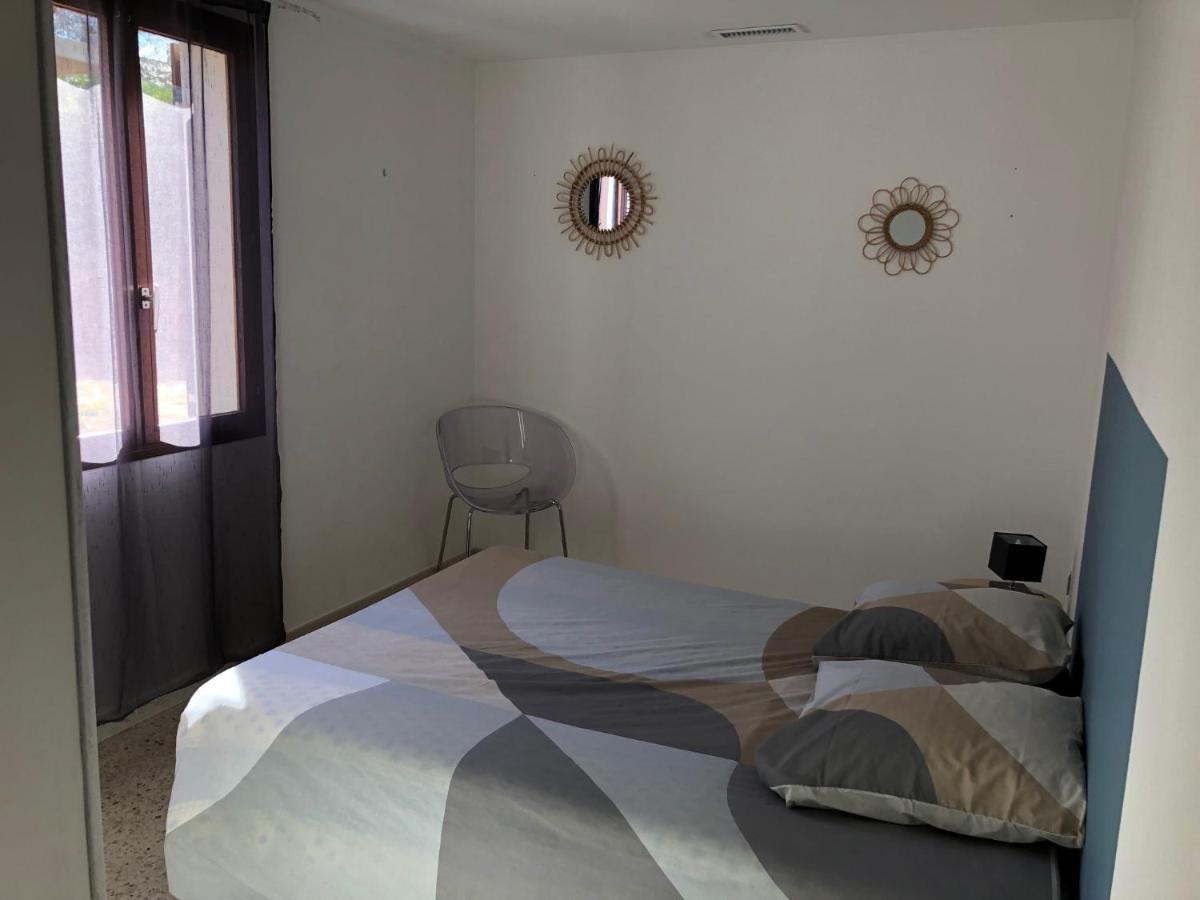 Maison Au Calme Avec Parking En Petite Camargue * Beauvoisin (Gard)